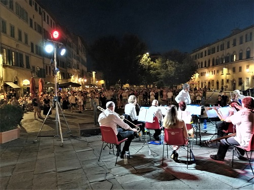 Concerto FIRENZE piazza S.Spirito Estate Fiorentina 8 luglio 2023