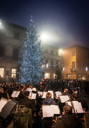 Concerto accensione albero di Natale 8 dicembre 2013