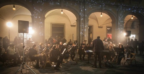 Concerto accensione albero di Natale 8 dicembre 2013