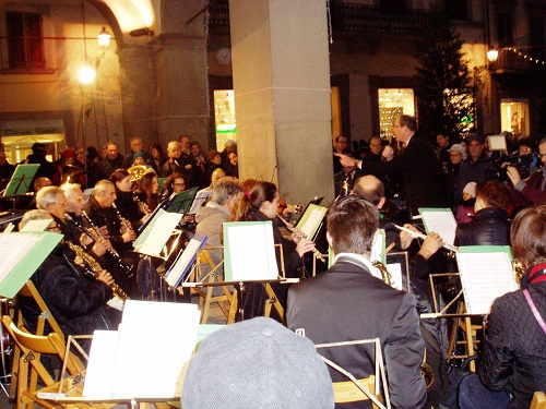 Concerto accensione albero di Natale 2 dicembre 2012