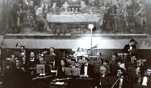 Concerto nel teatro della Corale Guido Monaco 1997.